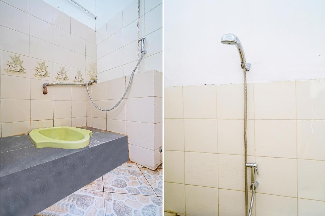 Spot On 91723 Sony Homestay Syariah Сукабумі Екстер'єр фото